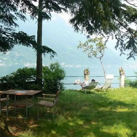 아파트 Waterfront Palazzo At Comolake *