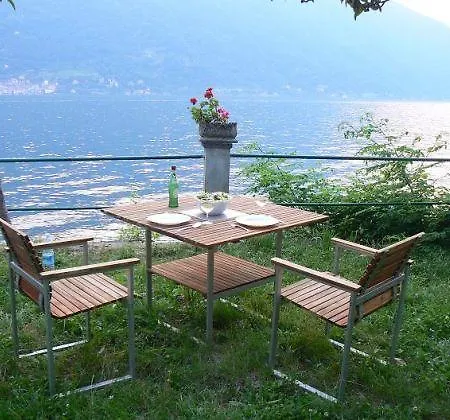 아파트 Waterfront Palazzo At Comolake